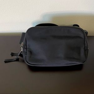 Early Edition Lululemon Belt Bag